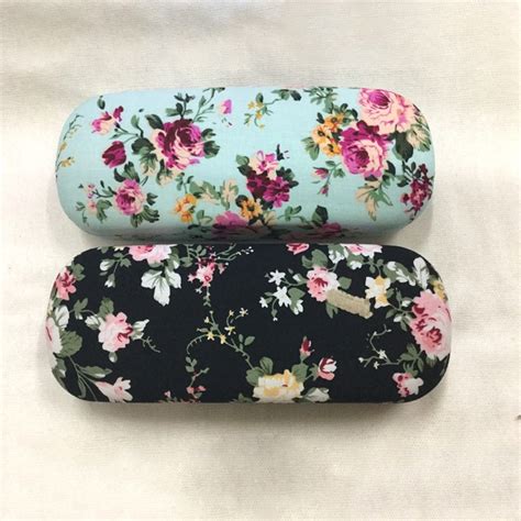 cute eyeglass cases for women.